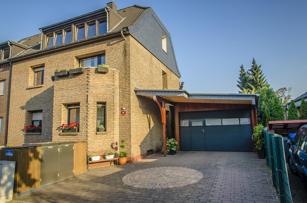 Ferienwohnung Cologne Frechen Bagian luar foto